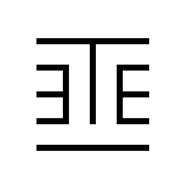 Ein Bild, das Symbol, Schrift, Design, Grafiken enthlt.